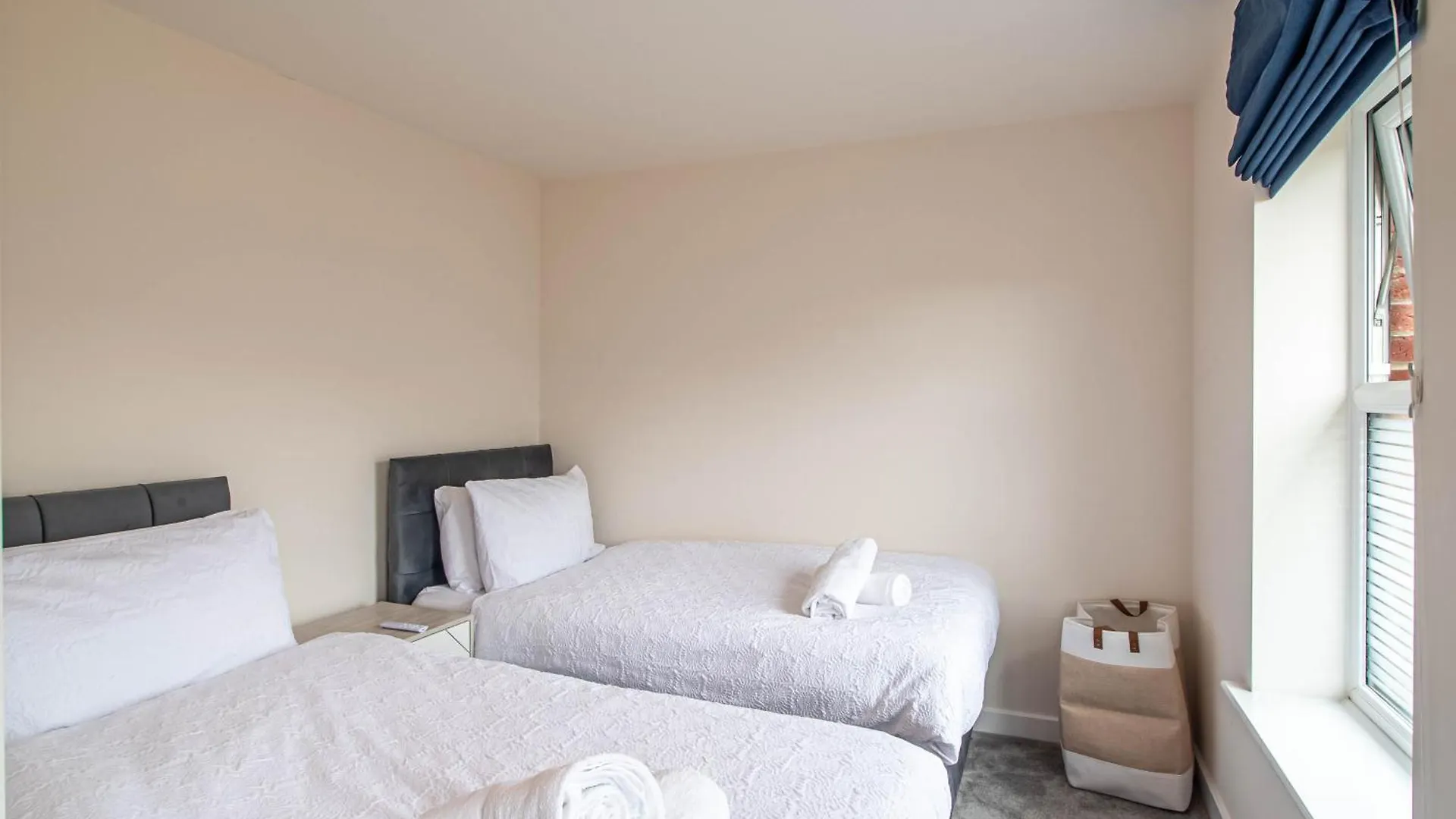 Homegate Lakeview Doncaster Apartment