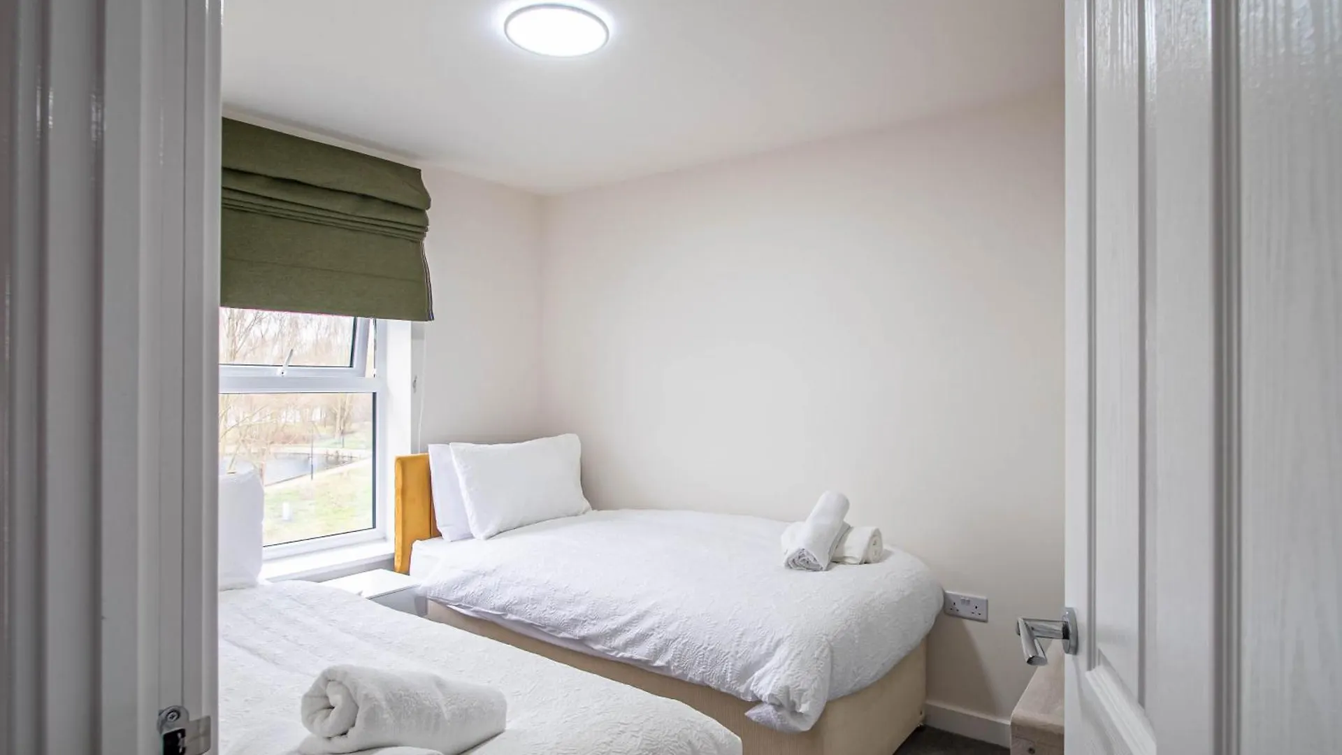 Homegate Lakeview Doncaster Apartment