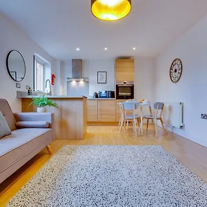 Yorkshire 1st Floor Hamilton Mews Apartment